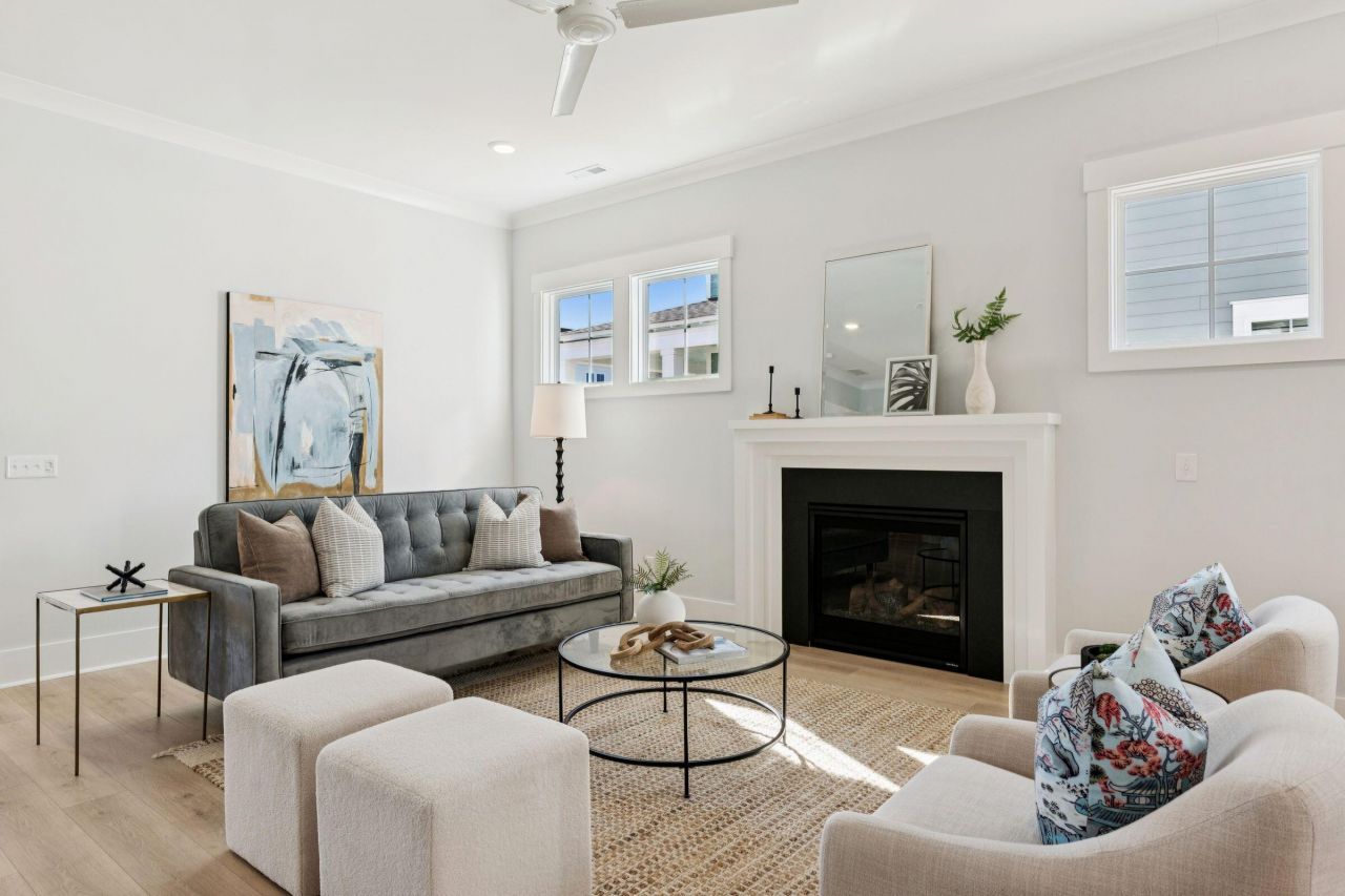 822 Gentle Breeze Drive Photo 8