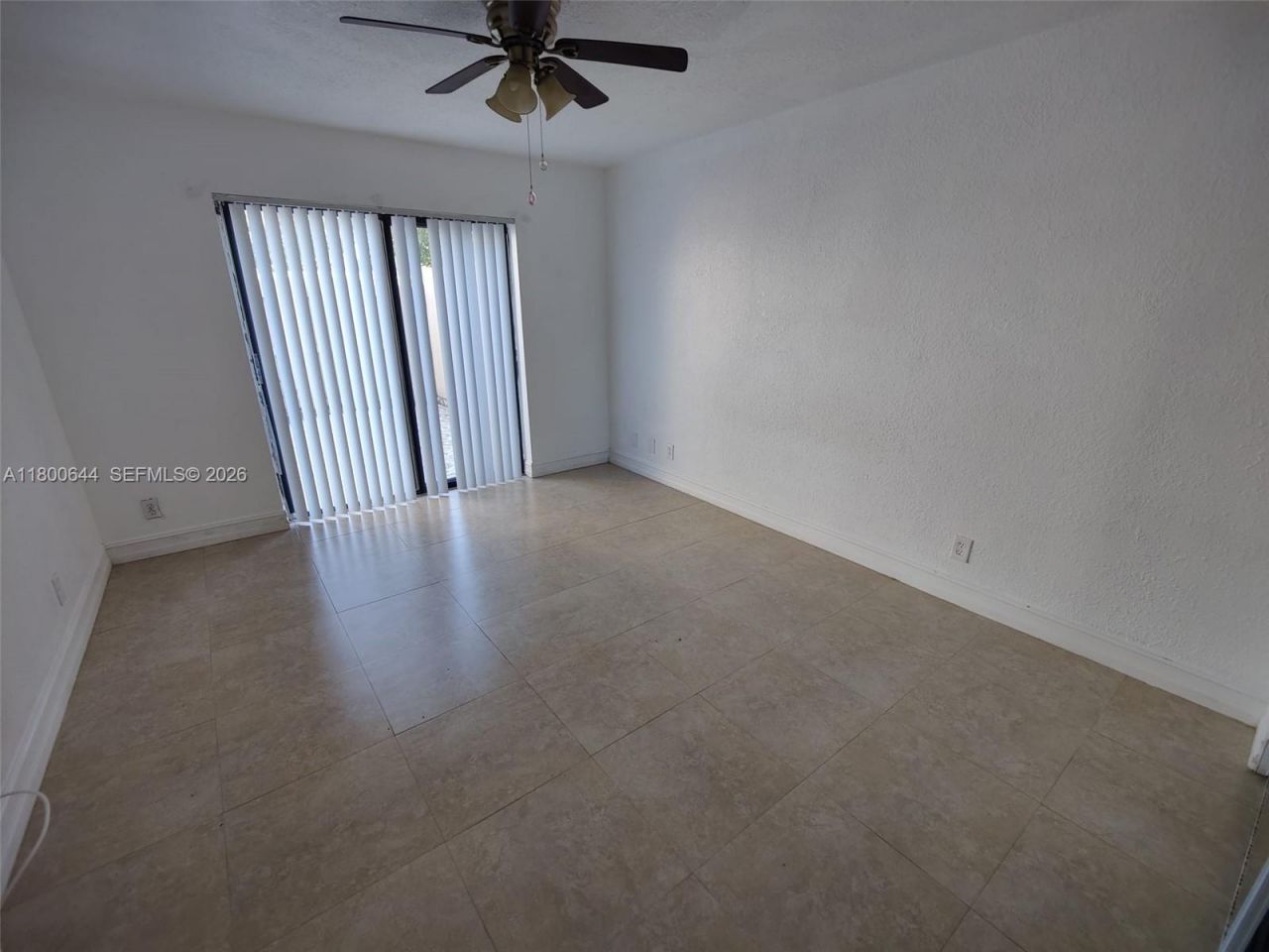 616 Executive Center Dr, Unit 107, West Palm Beach, FL 33401 Photo