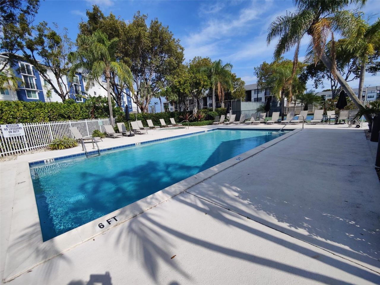 616 Executive Center Dr, Unit 107, West Palm Beach, FL 33401 Photo