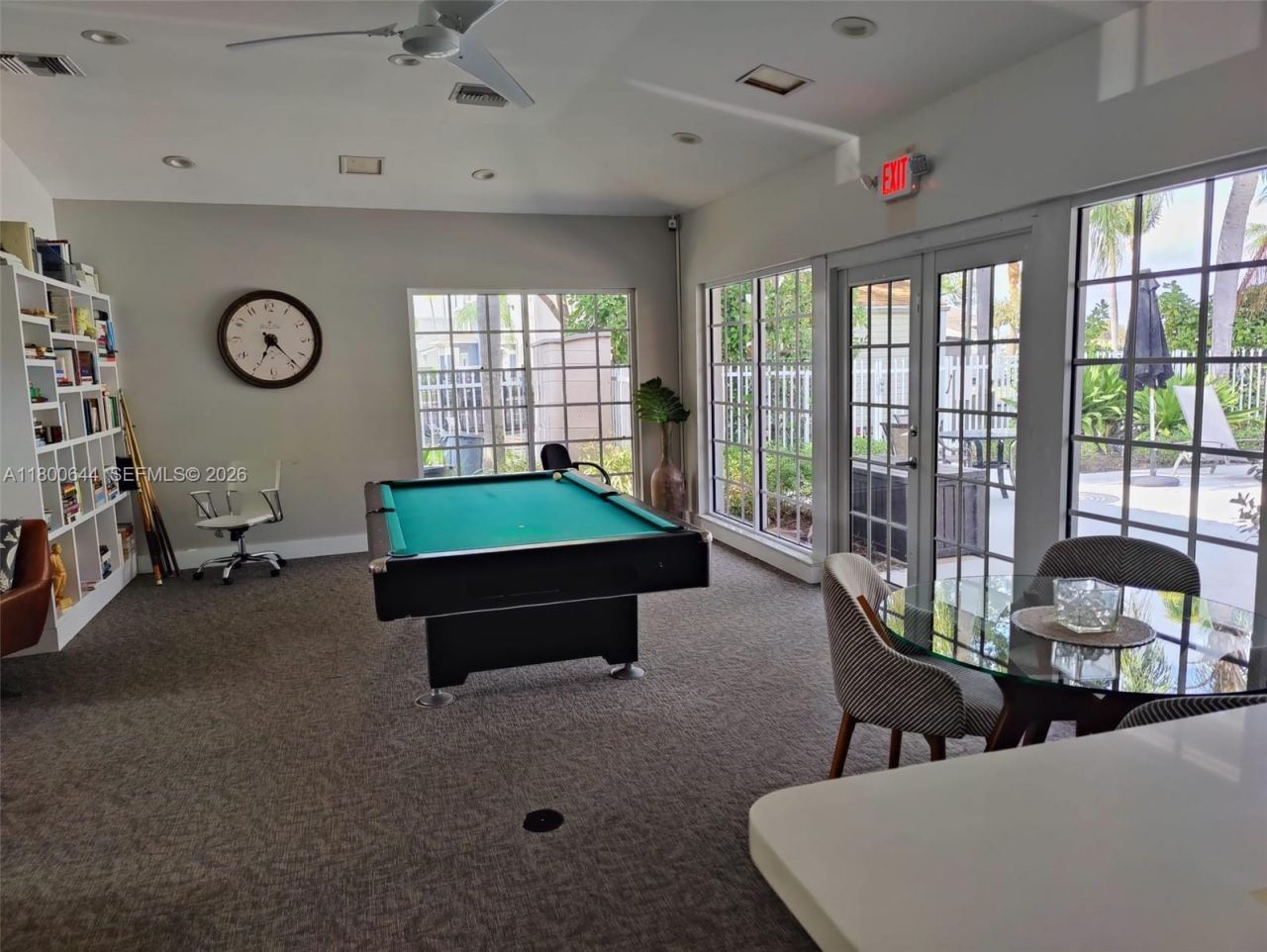 616 Executive Center Dr, Unit 107, West Palm Beach, FL 33401 Photo