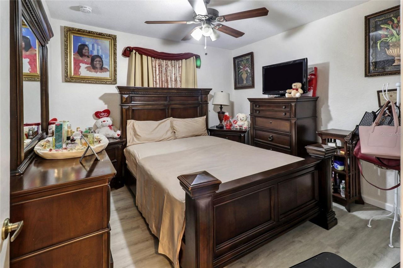 21115 NW 14th Place, Unit 2, Miami, FL 33169 Photo