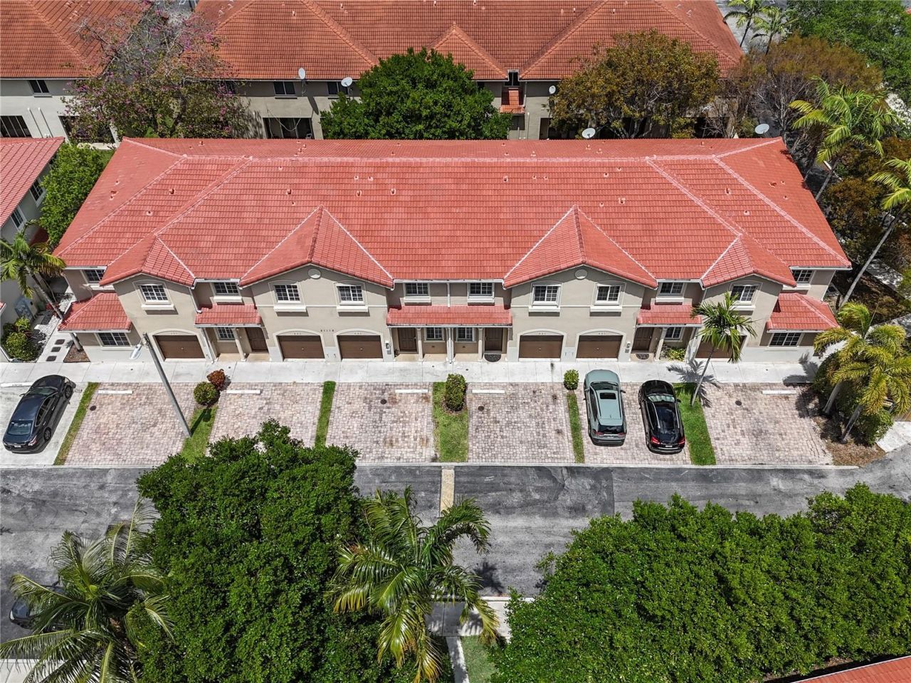 21115 NW 14th Place, Unit 2, Miami, FL 33169 Photo