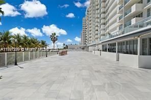 5601 Collins Ave, Unit 615, Miami Beach, FL 33140 Photo