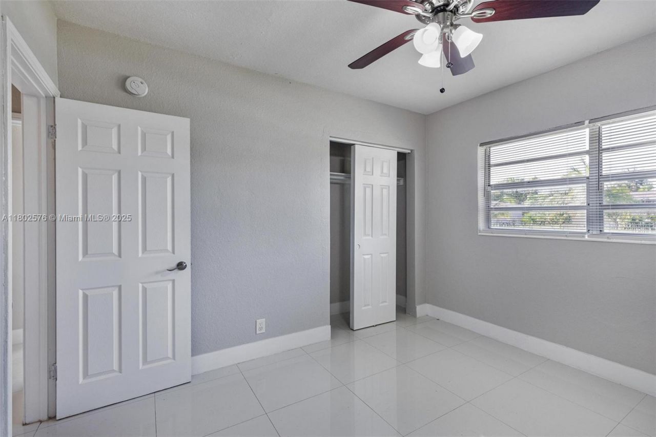 3271 Auburn Blvd, Fort Lauderdale, FL 33312 Photo
