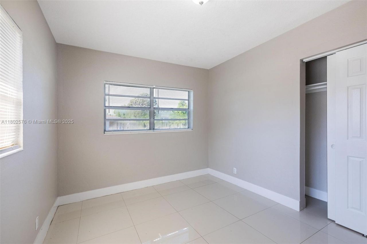 3271 Auburn Blvd, Fort Lauderdale, FL 33312 Photo