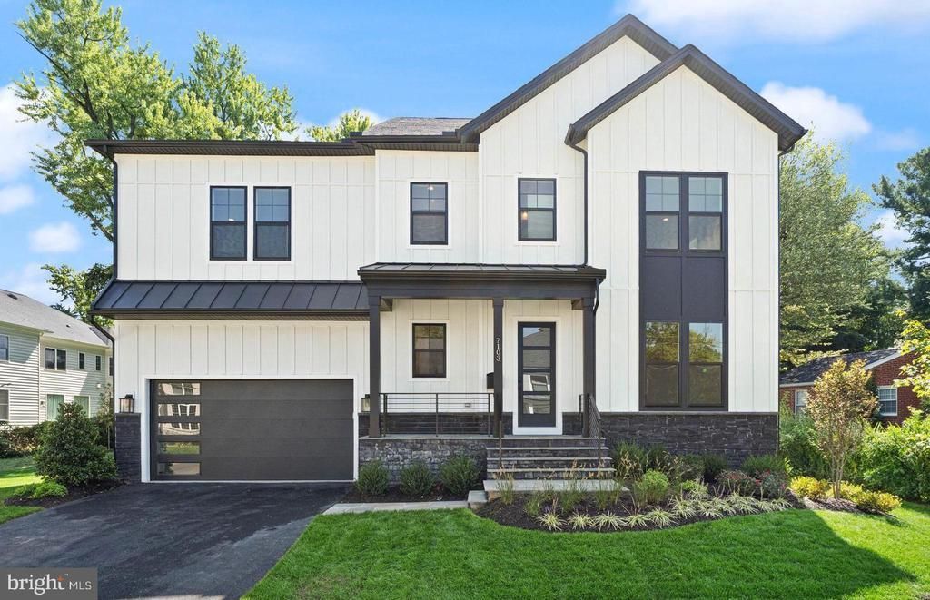 3013 N Toronto Street, Arlington, VA 22213 Main Photo