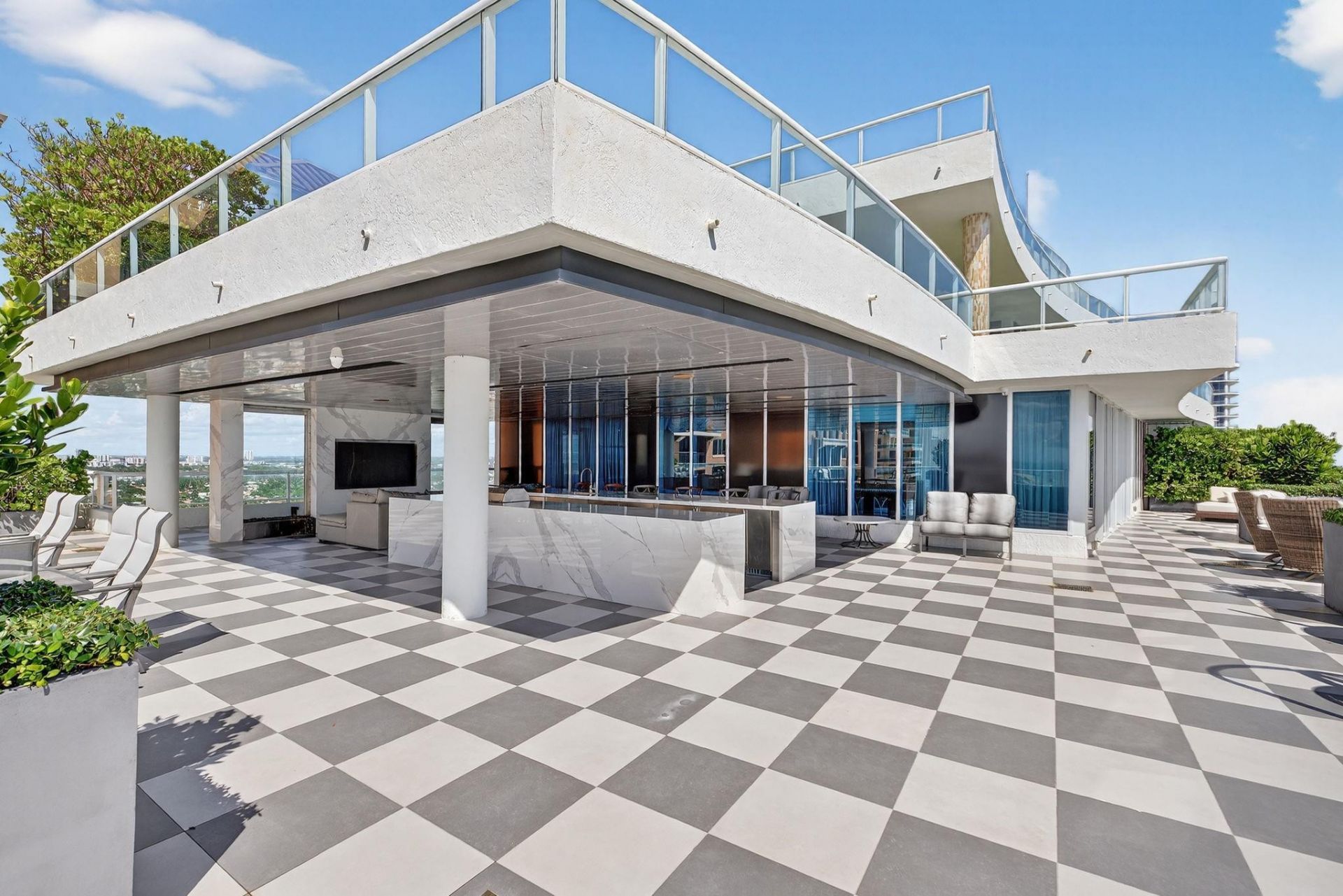 1 N Fort Lauderdale Beach Boulevard, Unit 2203, Fort Lauderdale, FL 33304 Photo