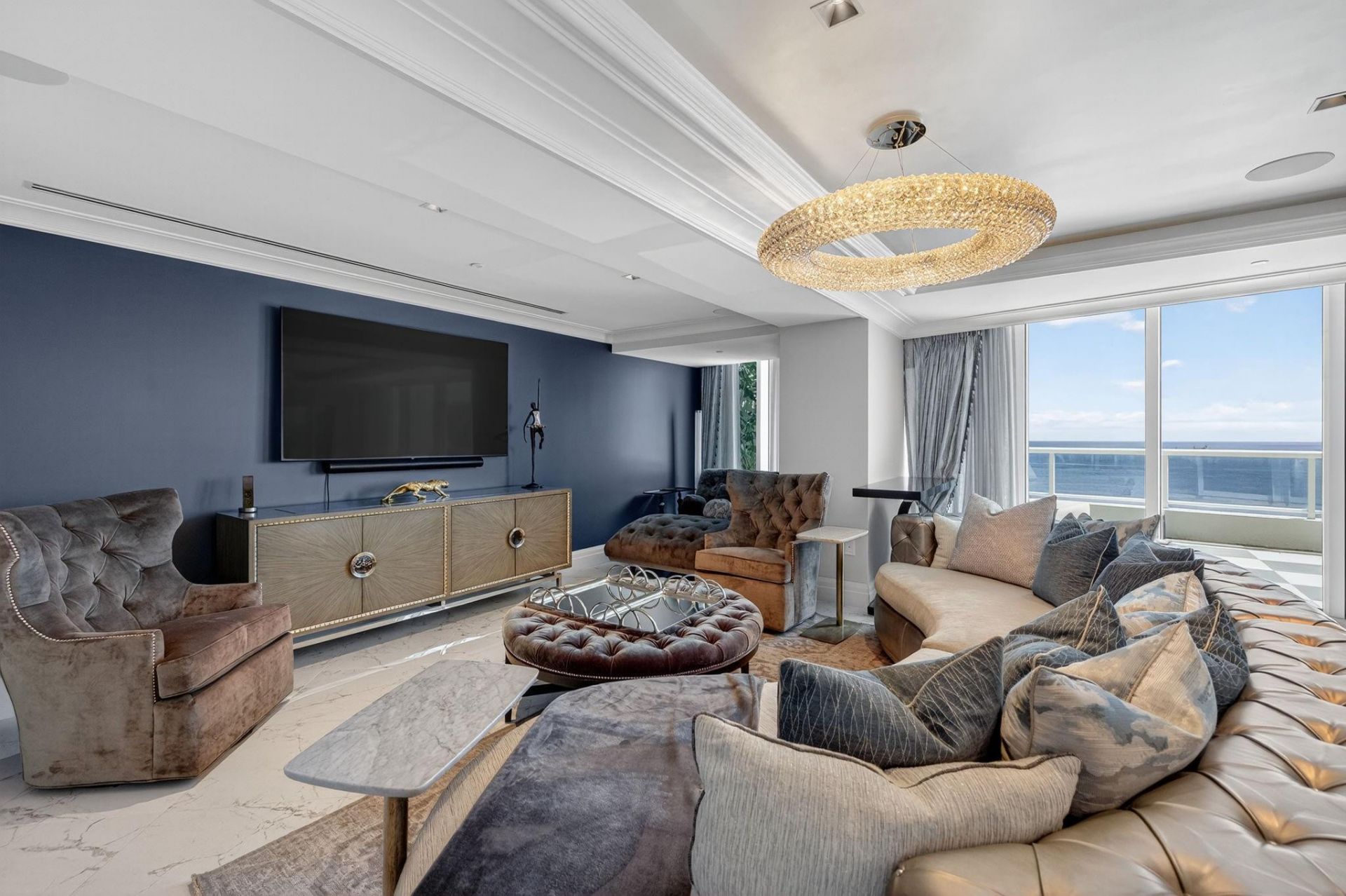 1 N Fort Lauderdale Beach Boulevard, Unit 2203, Fort Lauderdale, FL 33304 Photo