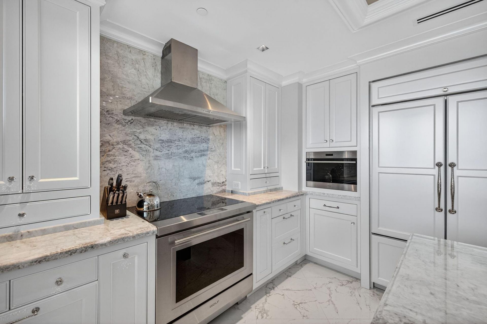 1 N Fort Lauderdale Beach Boulevard, Unit 2203, Fort Lauderdale, FL 33304 Photo