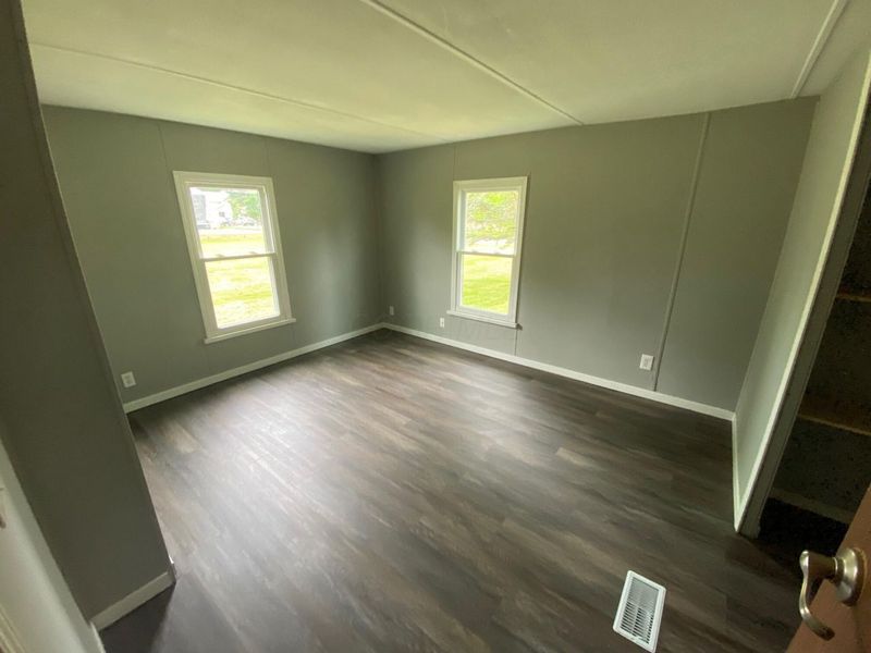 4 S Central Street, Ashley, OH 43003 Photo 14