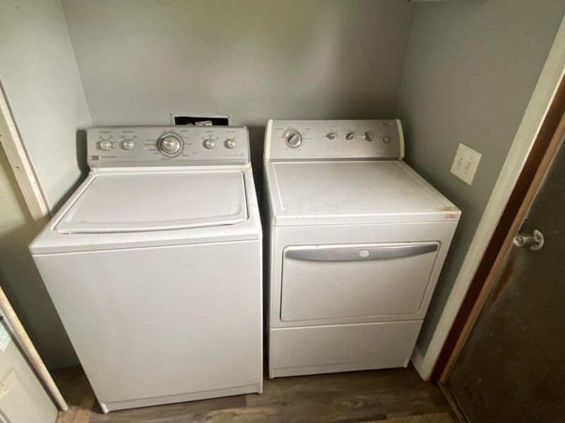 4 S Central Street, Ashley, OH 43003 Photo 18