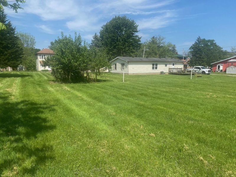 4 S Central Street, Ashley, OH 43003 Photo 3