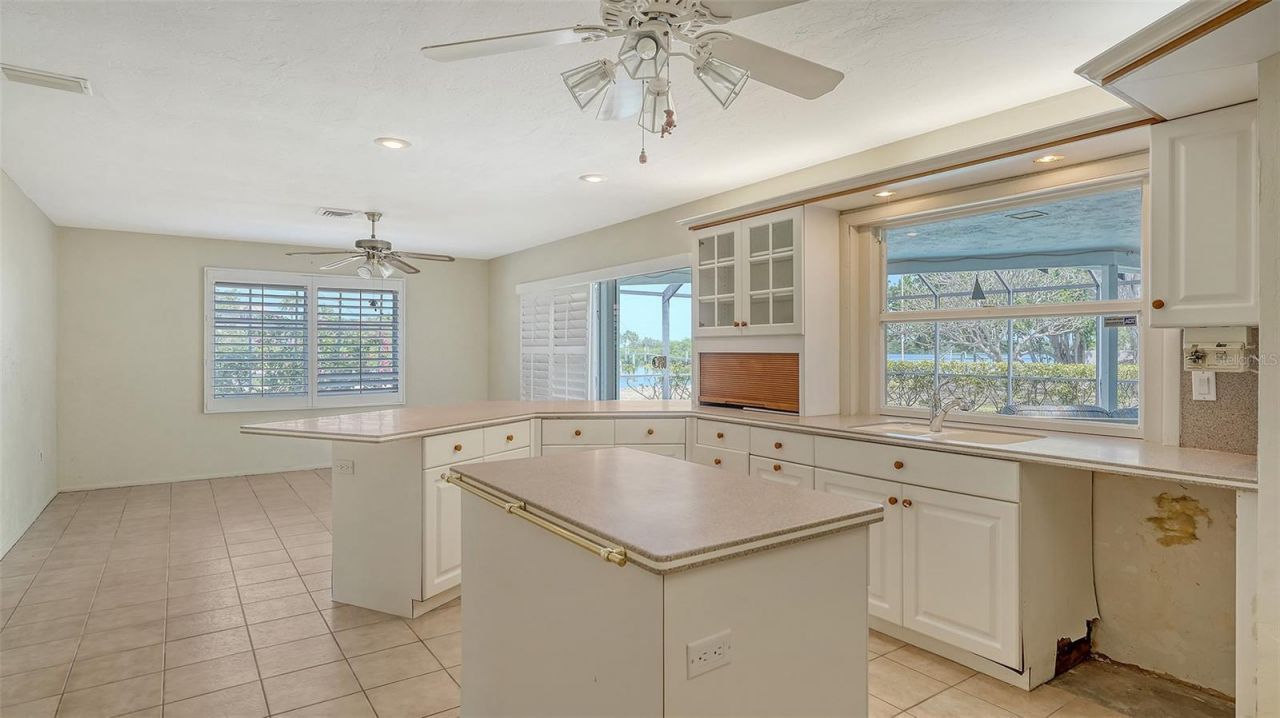 4361 Pompano Lane, Palmetto, FL 34221 Photo