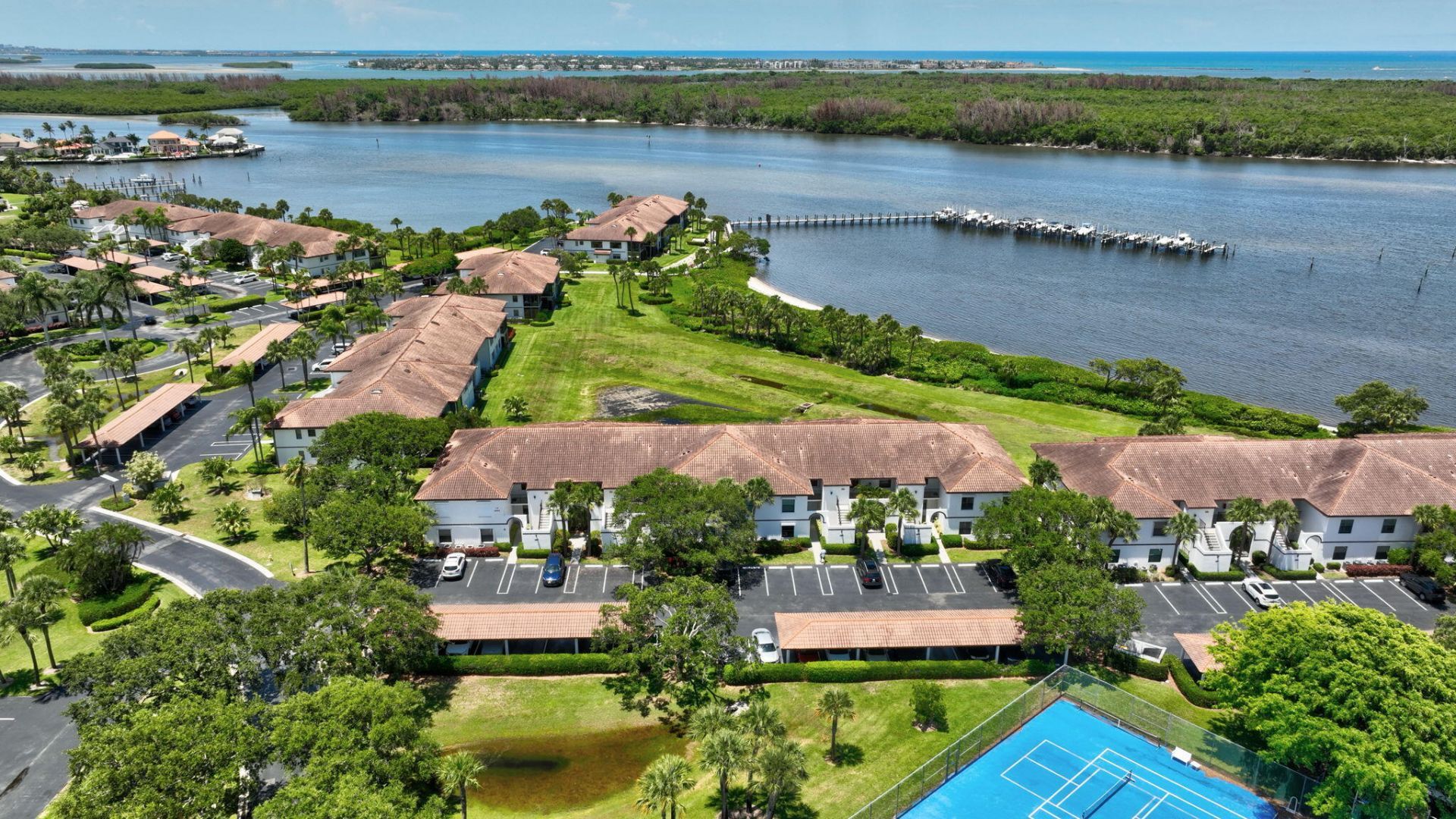 6062 SE Landing Way, Unit 2, Stuart, FL 34997 Photo