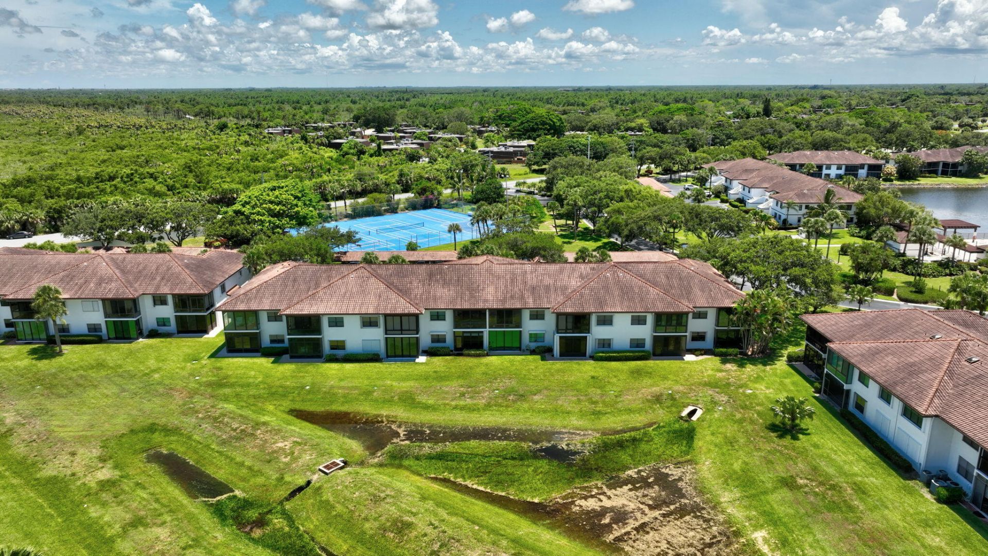 6062 SE Landing Way, Unit 2, Stuart, FL 34997 Photo