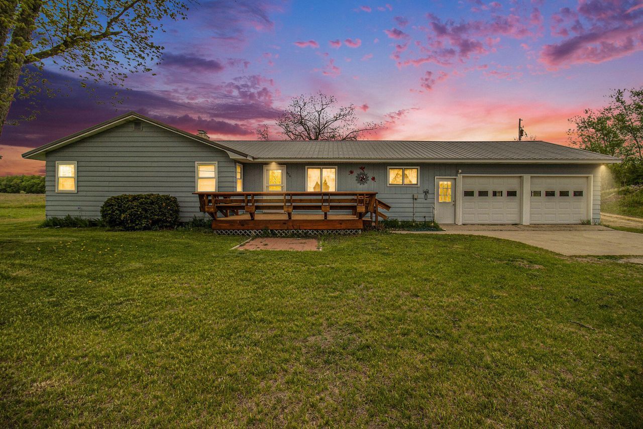 826 W Shelby Road, Shelby, MI 49455 Main Photo