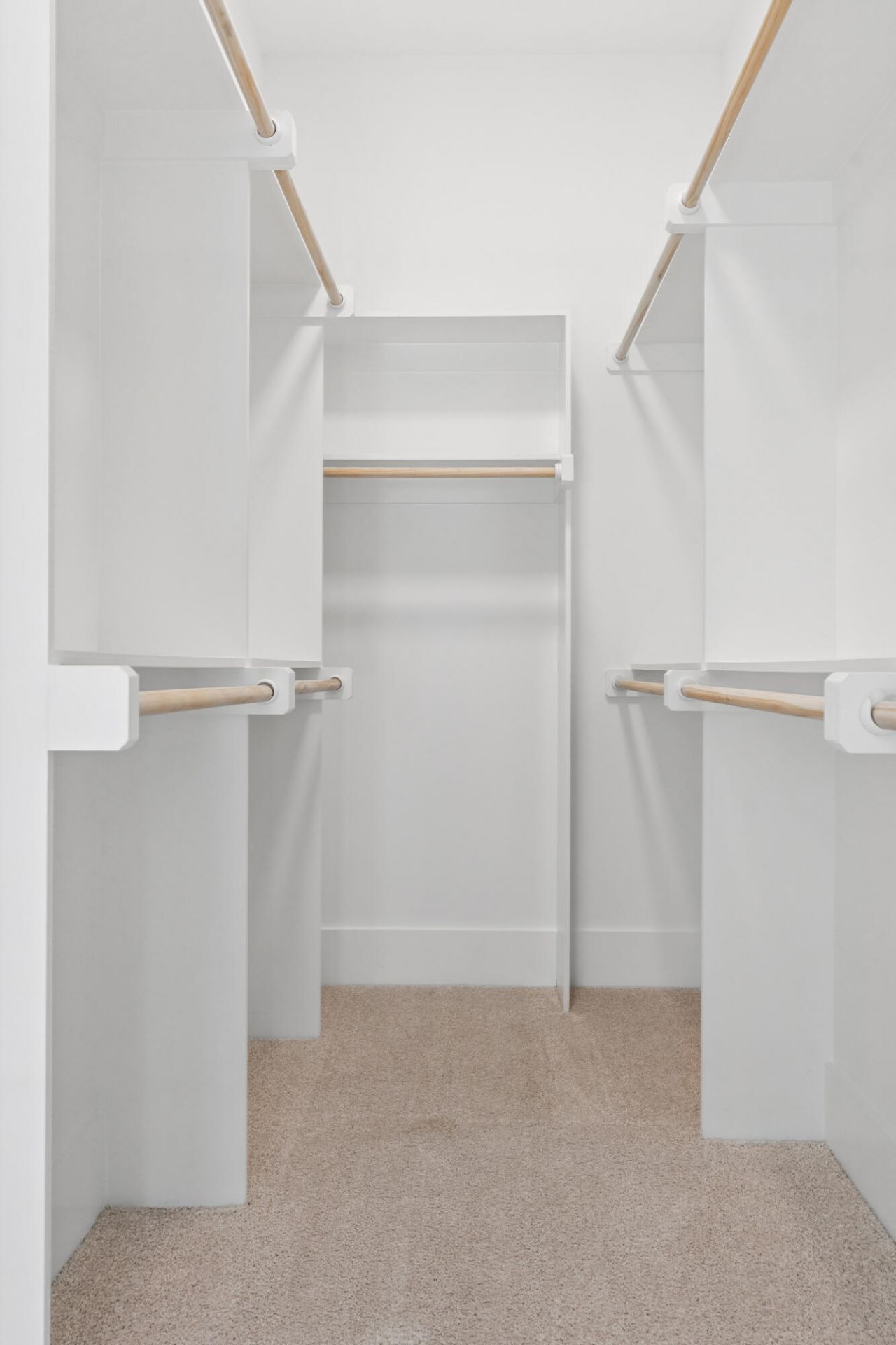 723 Rumbling Leaf Lane Photo 22