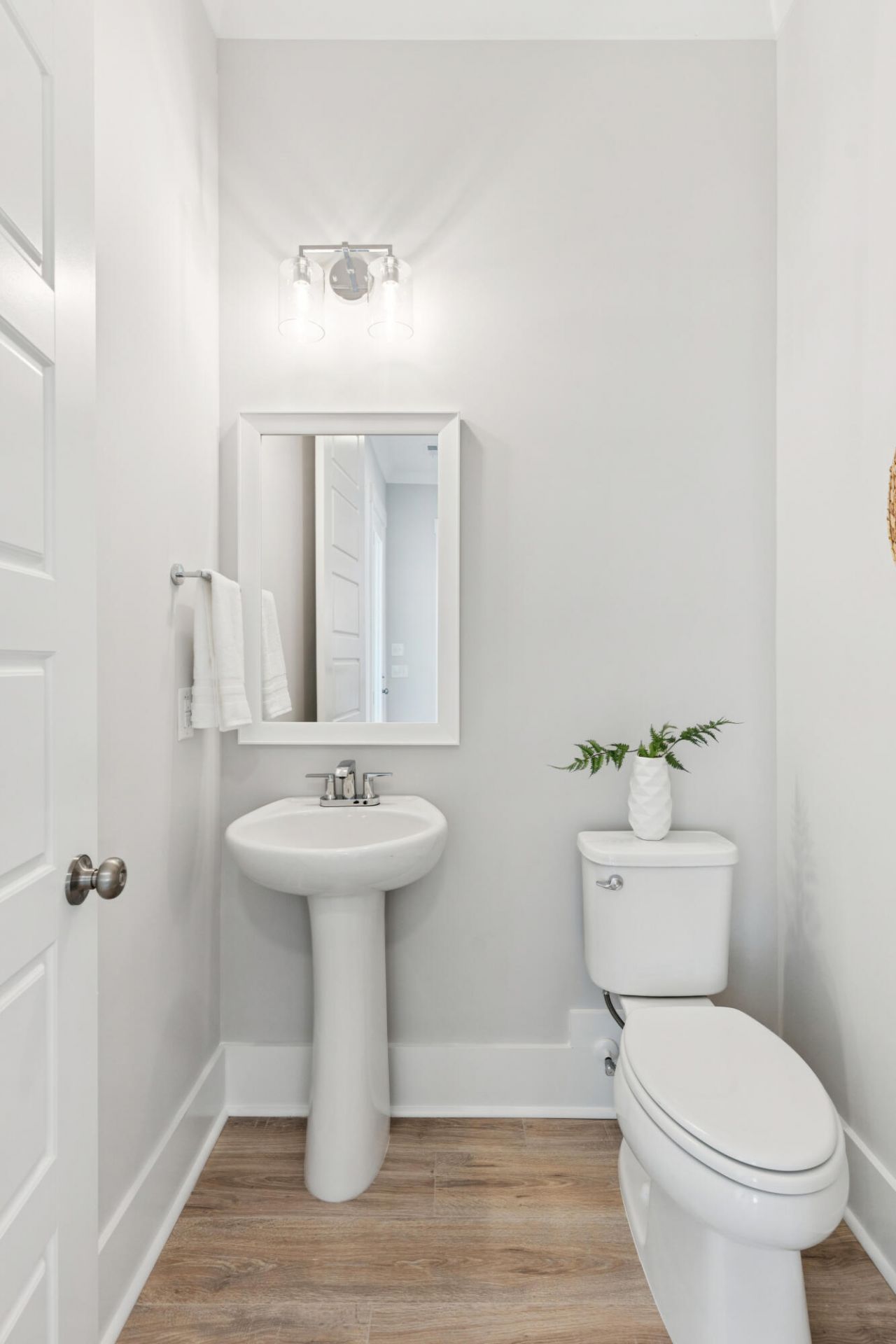 723 Rumbling Leaf Lane Photo 31