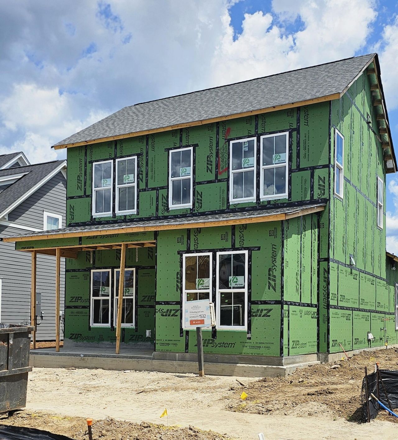 723 Rumbling Leaf Lane Photo 34