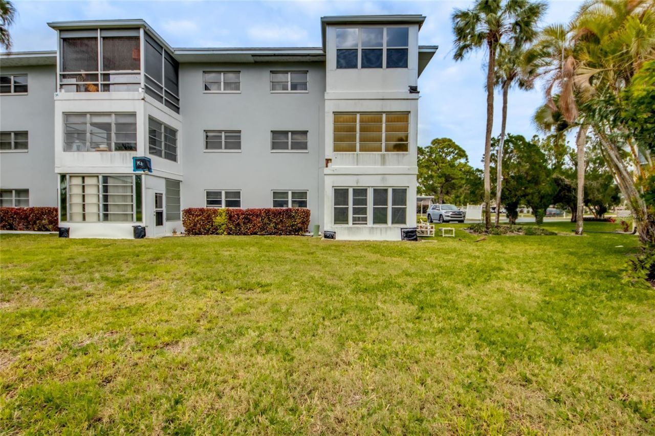 1432 Tropic Terrace, Unit 1432, North Fort Myers, FL 33903 Photo