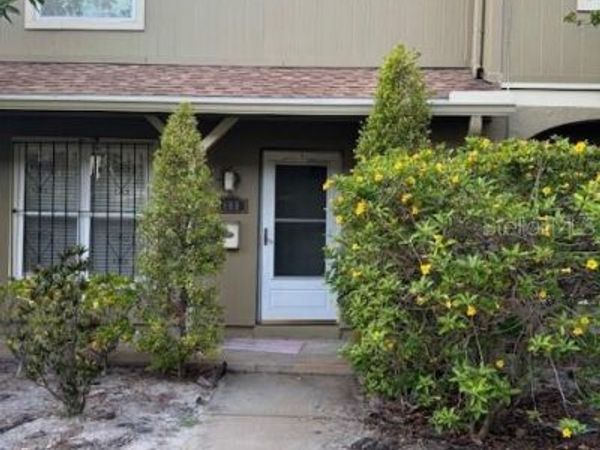 7605 W DELEON COURT, TAMPA, FL 33615