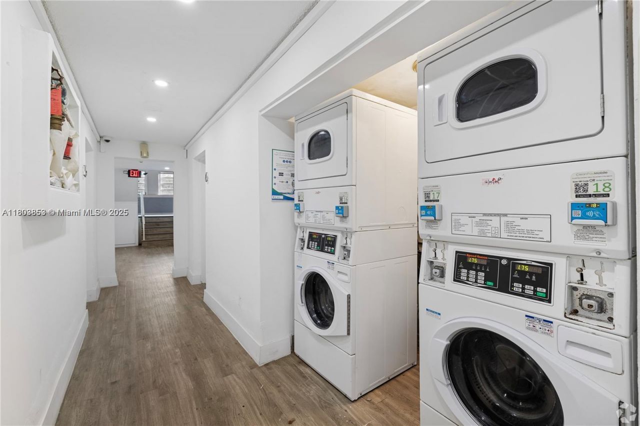 420 78th, Unit 5, Miami Beach, FL 33141 Photo