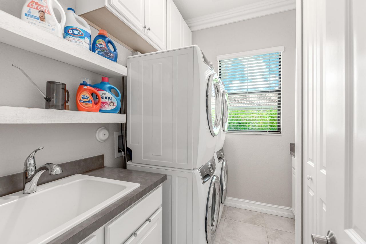 5211 SW Blue Daze Way, Palm City, FL 34990 Photo