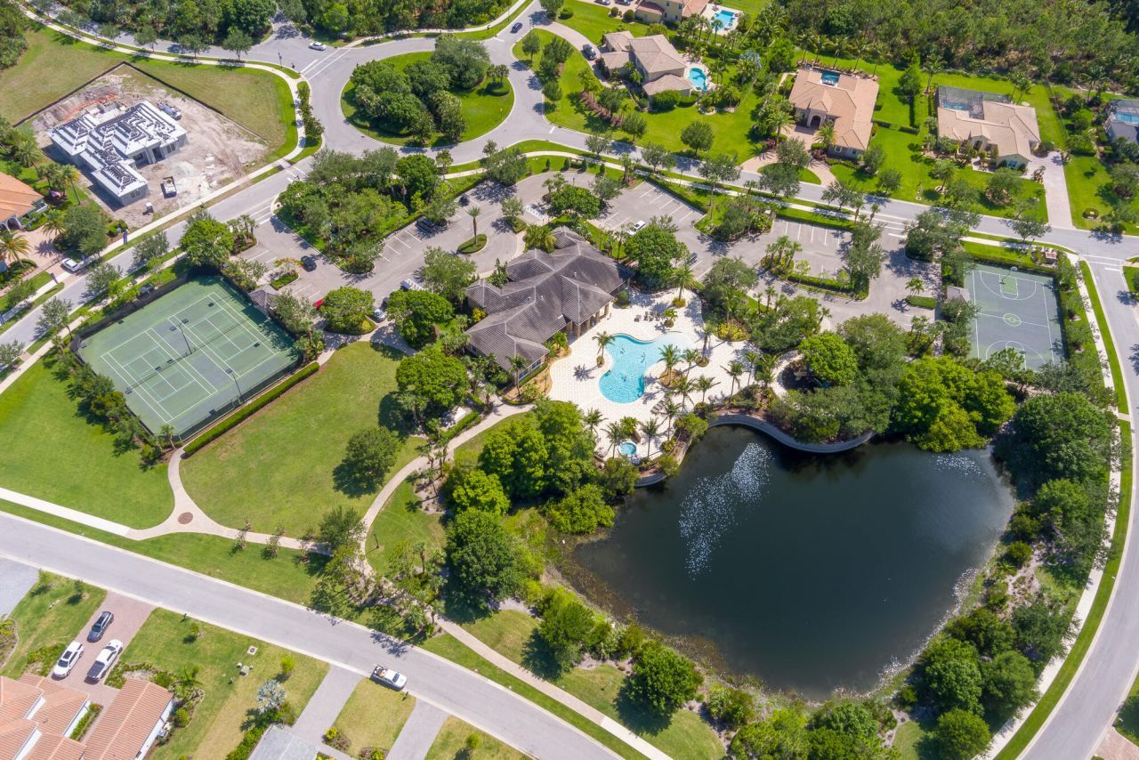 5211 SW Blue Daze Way, Palm City, FL 34990 Photo