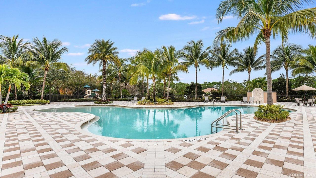 5211 SW Blue Daze Way, Palm City, FL 34990 Photo