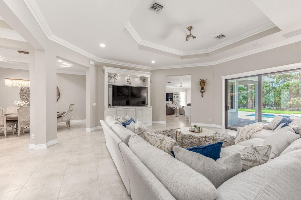 5211 SW Blue Daze Way, Palm City, FL 34990 Photo