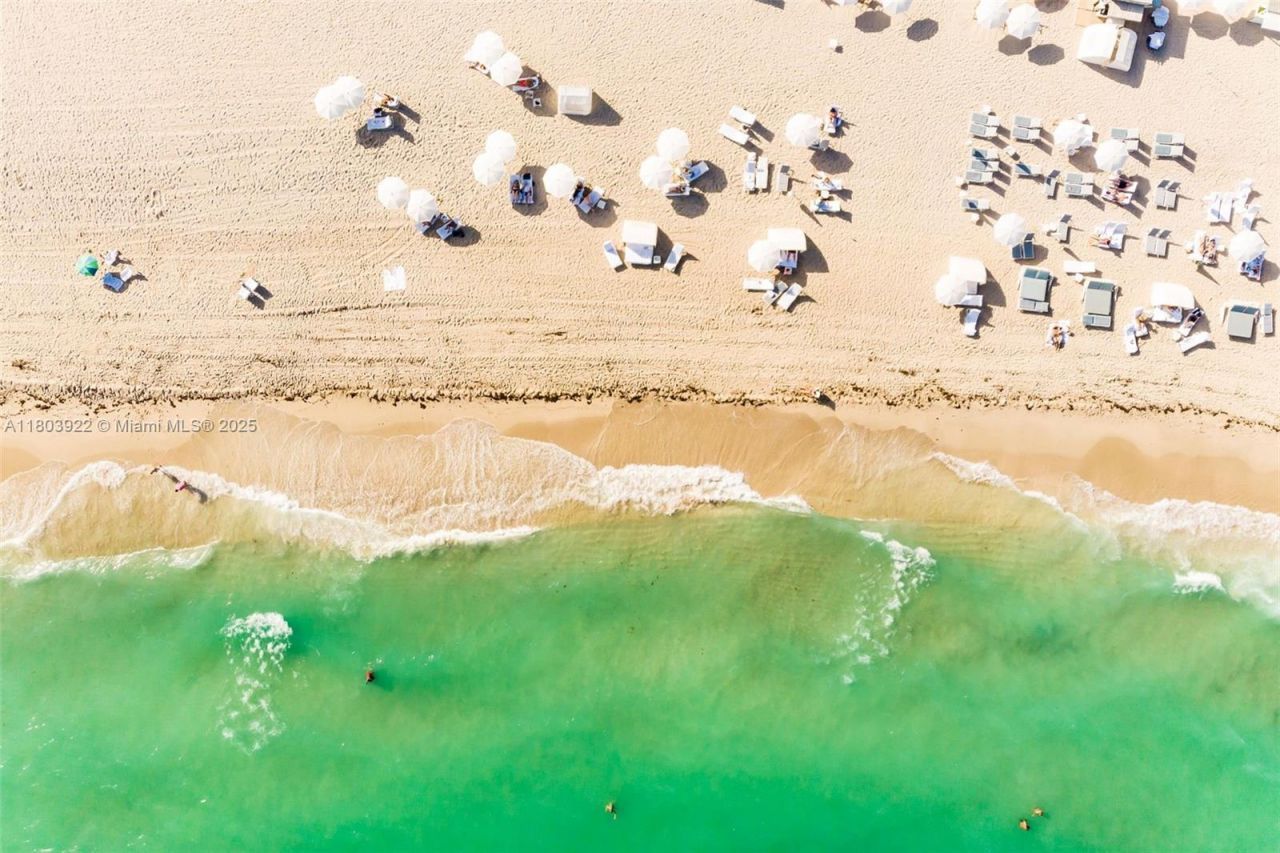 2301 Collins Ave., Unit 727, Miami Beach, FL 33139 Photo