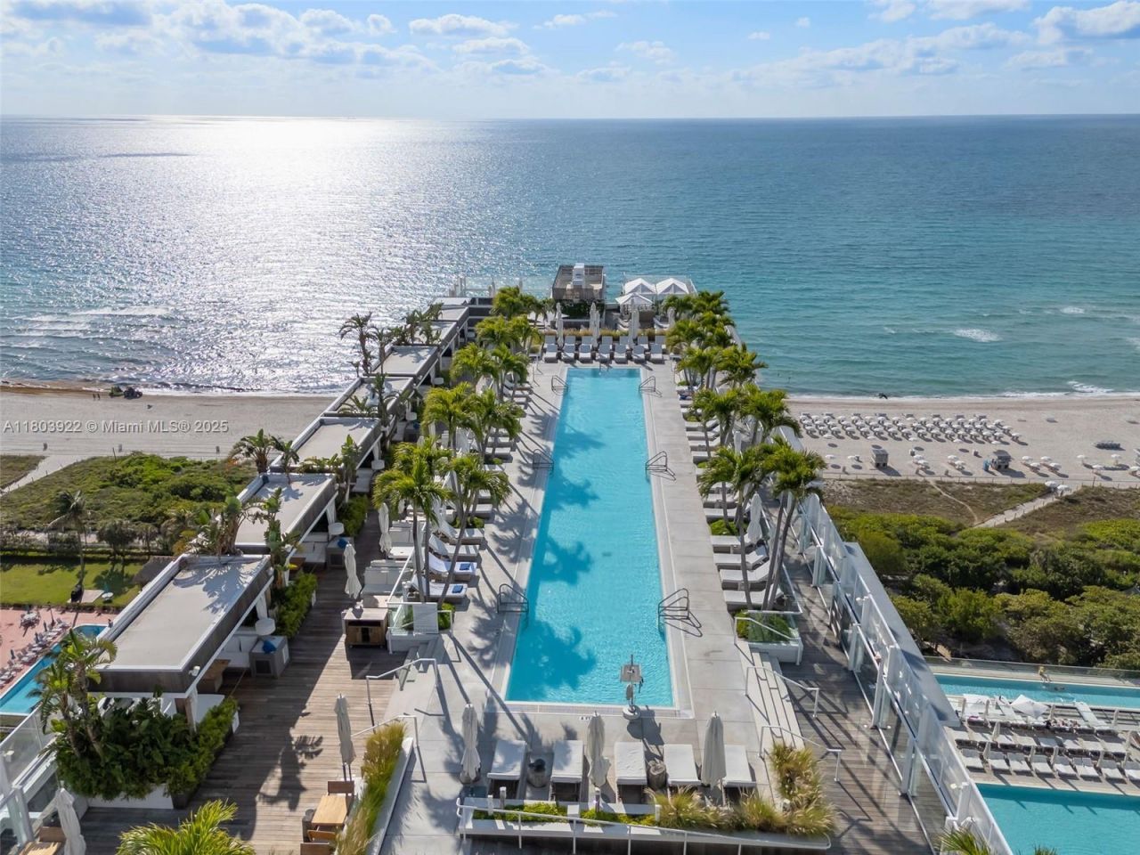 2301 Collins Ave., Unit 727, Miami Beach, FL 33139 Photo