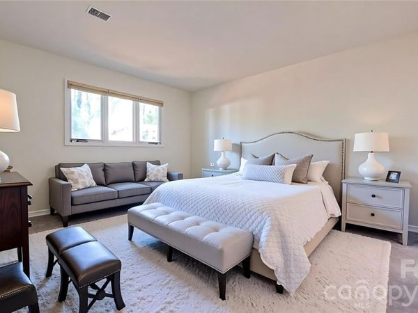 1832 J Julian Lane, Unit D, Charlotte, NC 28208