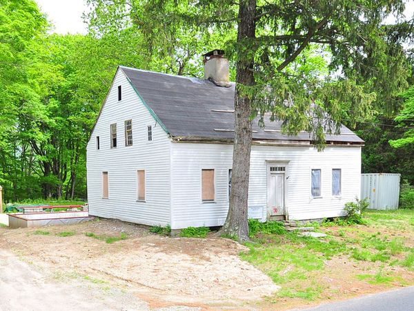 30 Chestnut Hill, Killingworth, CT 06419