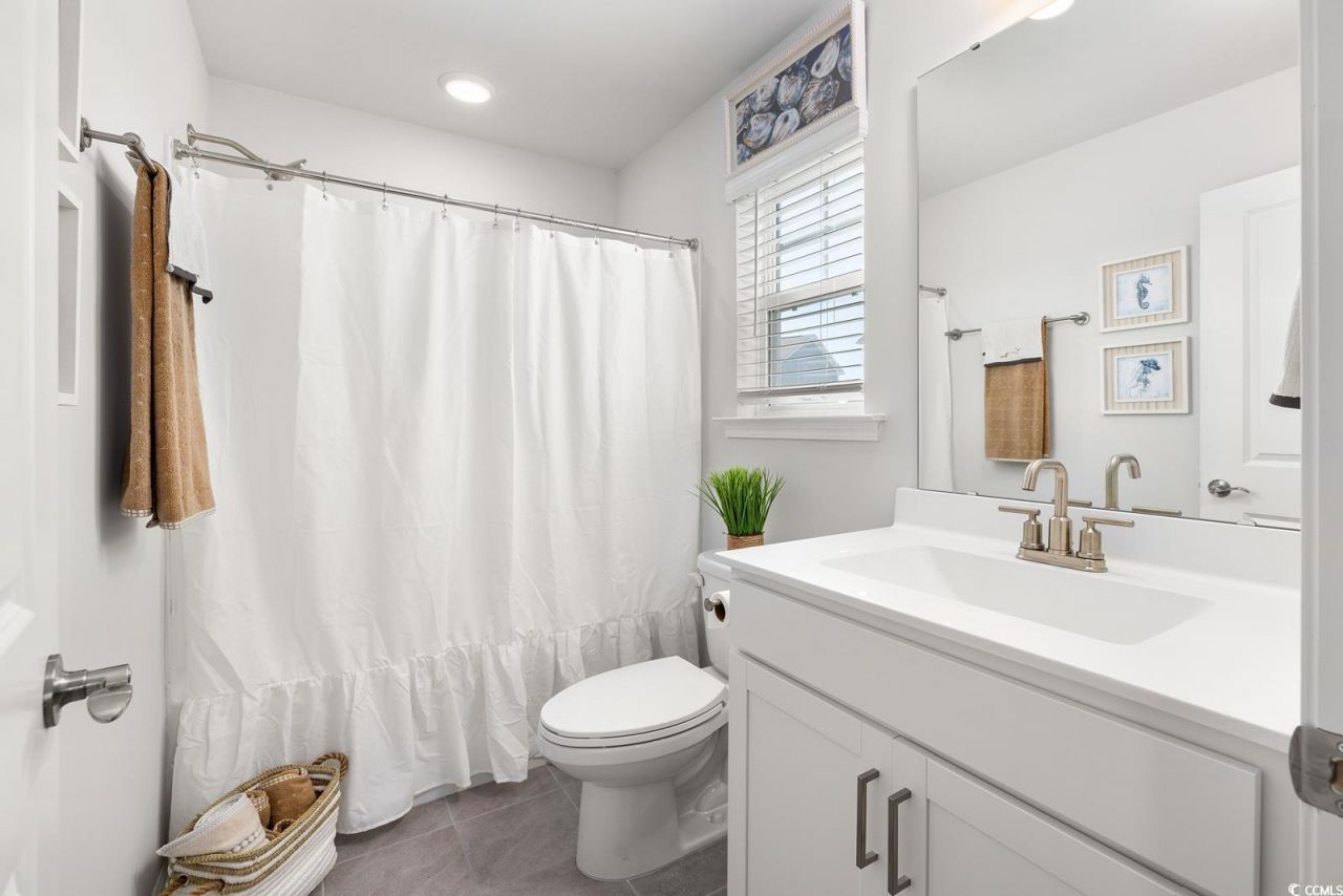 283 Ferretti St. Photo 10