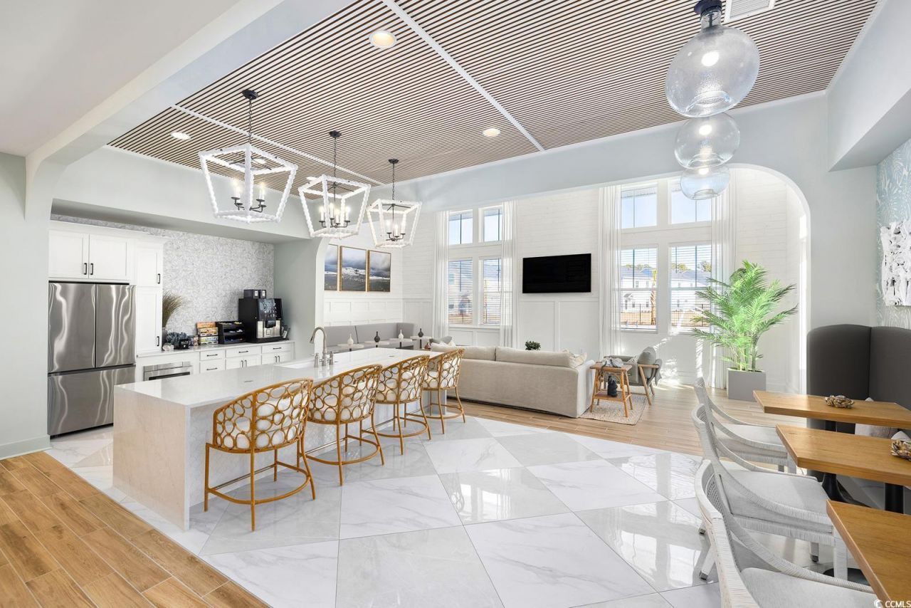 283 Ferretti St. Photo 13