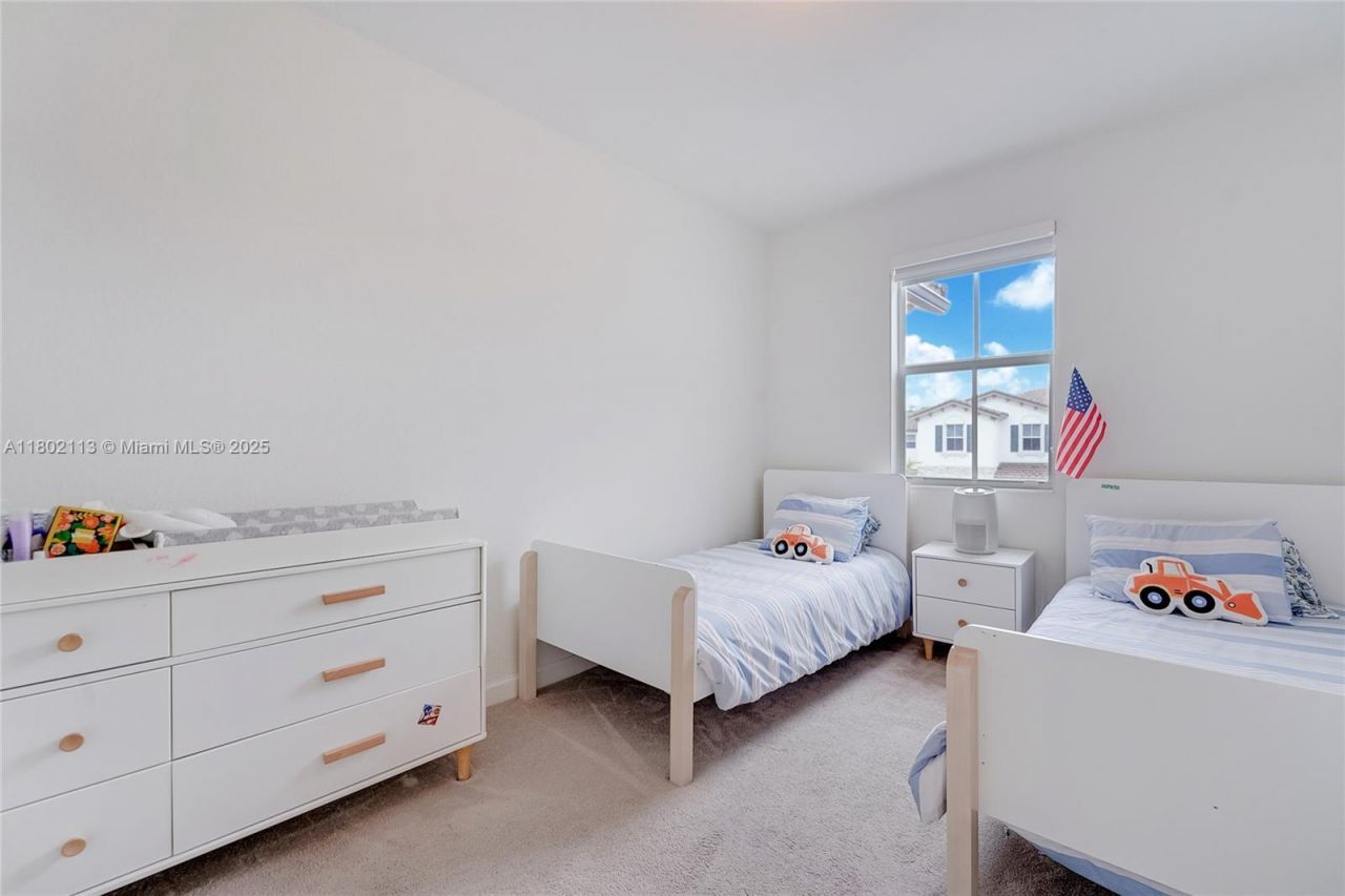 12767 NW 23rd Pl, Miami, FL 33167 Photo