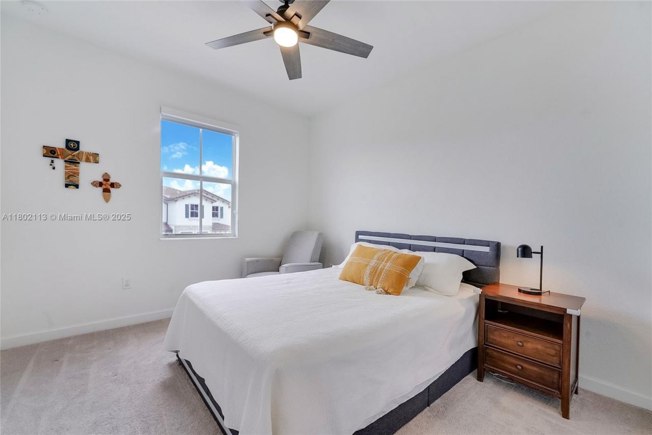 12767 NW 23rd Pl, Miami, FL 33167 Photo