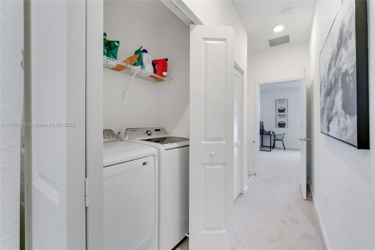 12767 NW 23rd Pl, Miami, FL 33167 Photo