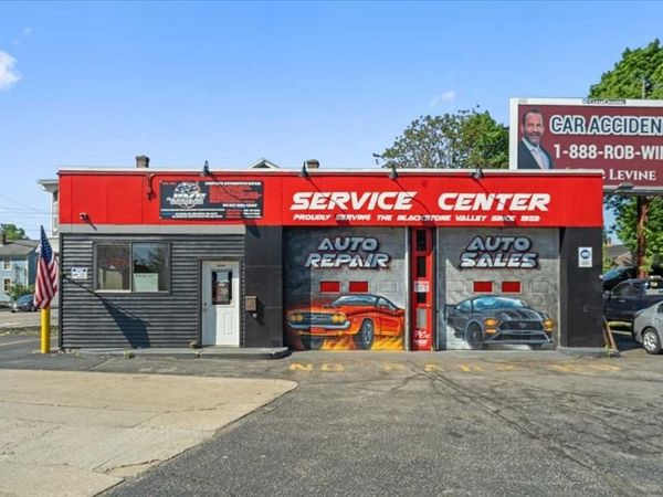 28 Canal Street, Millbury, MA 01527