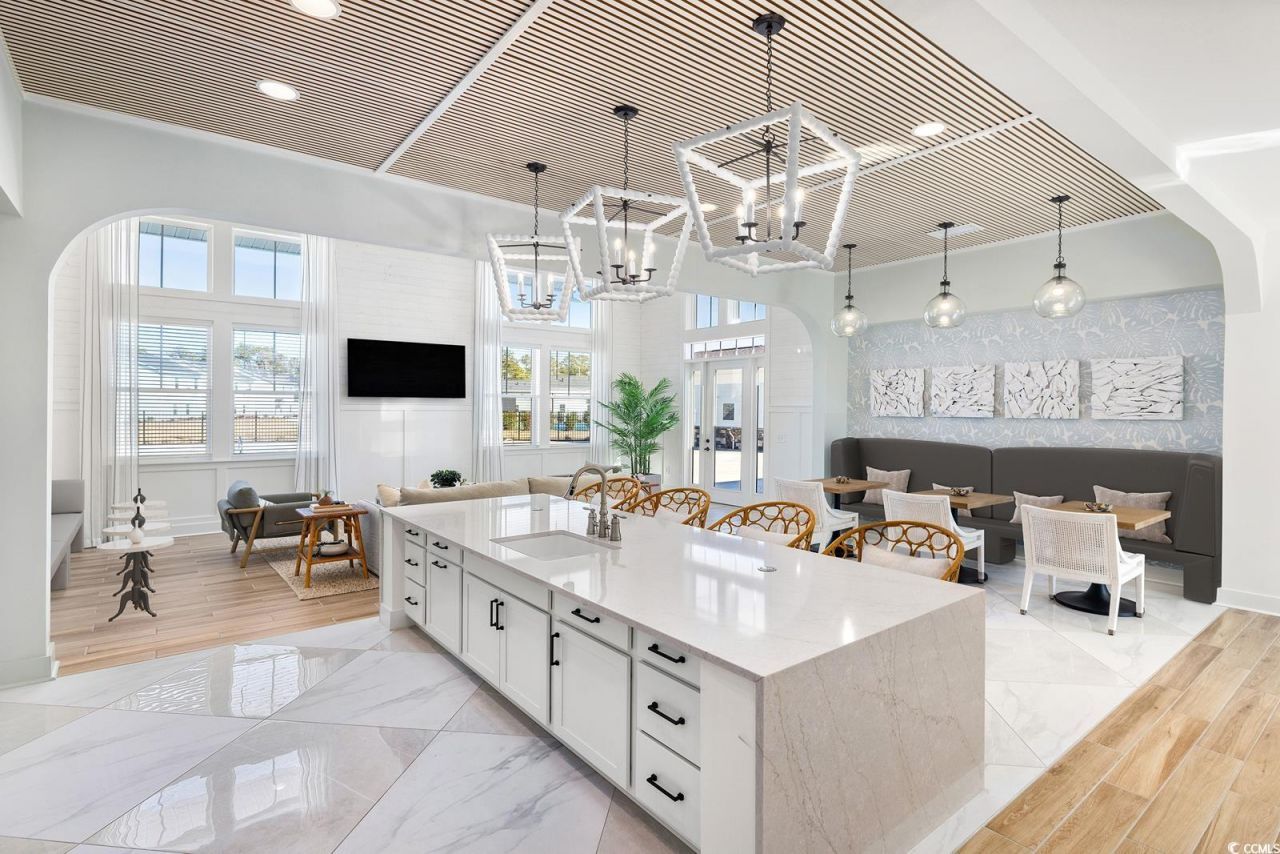 283 Ferretti St. Photo 11