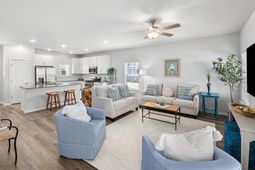 283 Ferretti St. photo 4