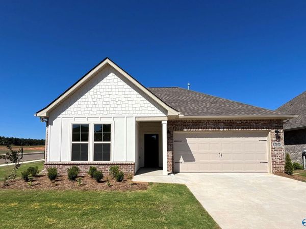 17675 Cabernet Street, Athens, AL 35613