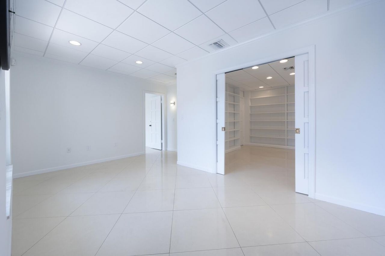 721 Us Highway 1, Unit 116-117, North Palm Beach, FL 33408 Photo