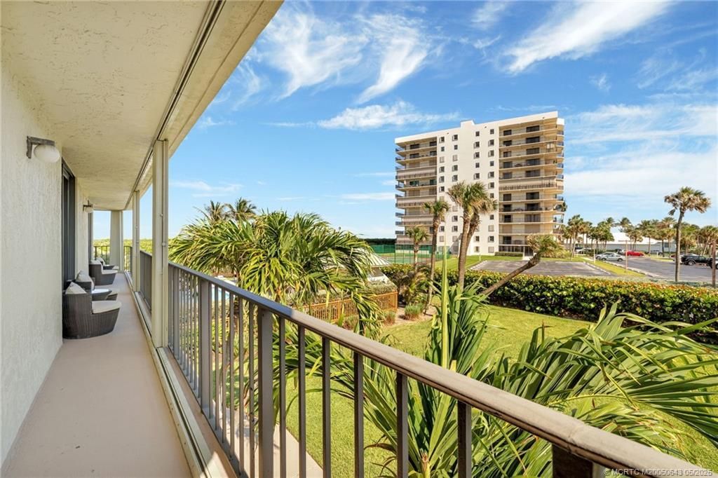 10000 S Ocean Drive, Unit 206, Jensen Beach, FL 34957 Photo