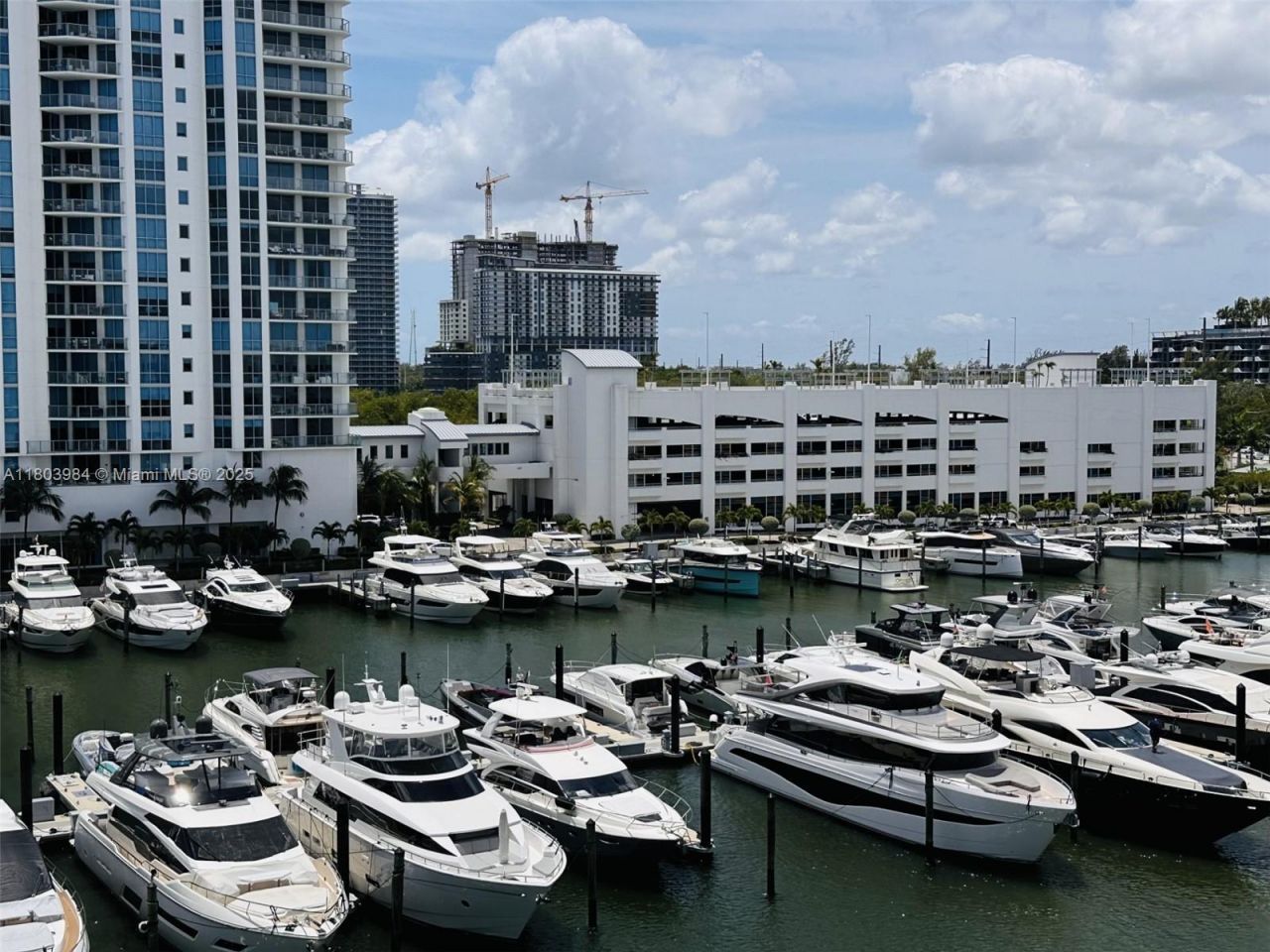 17211 Biscayne Blvd #013, Miami, FL 33160 Photo