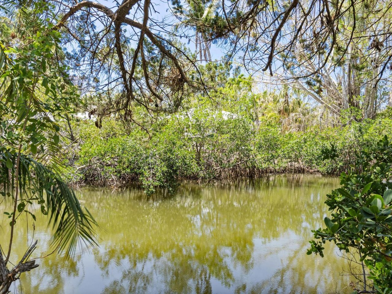 7320 Melaleuca Way, Siesta Key, FL 34242 Photo