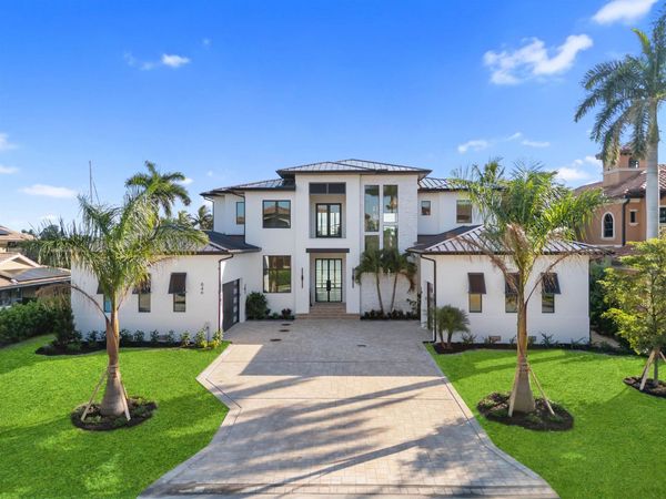 846 Cypress Lake Cir, Fort Myers, FL 33919