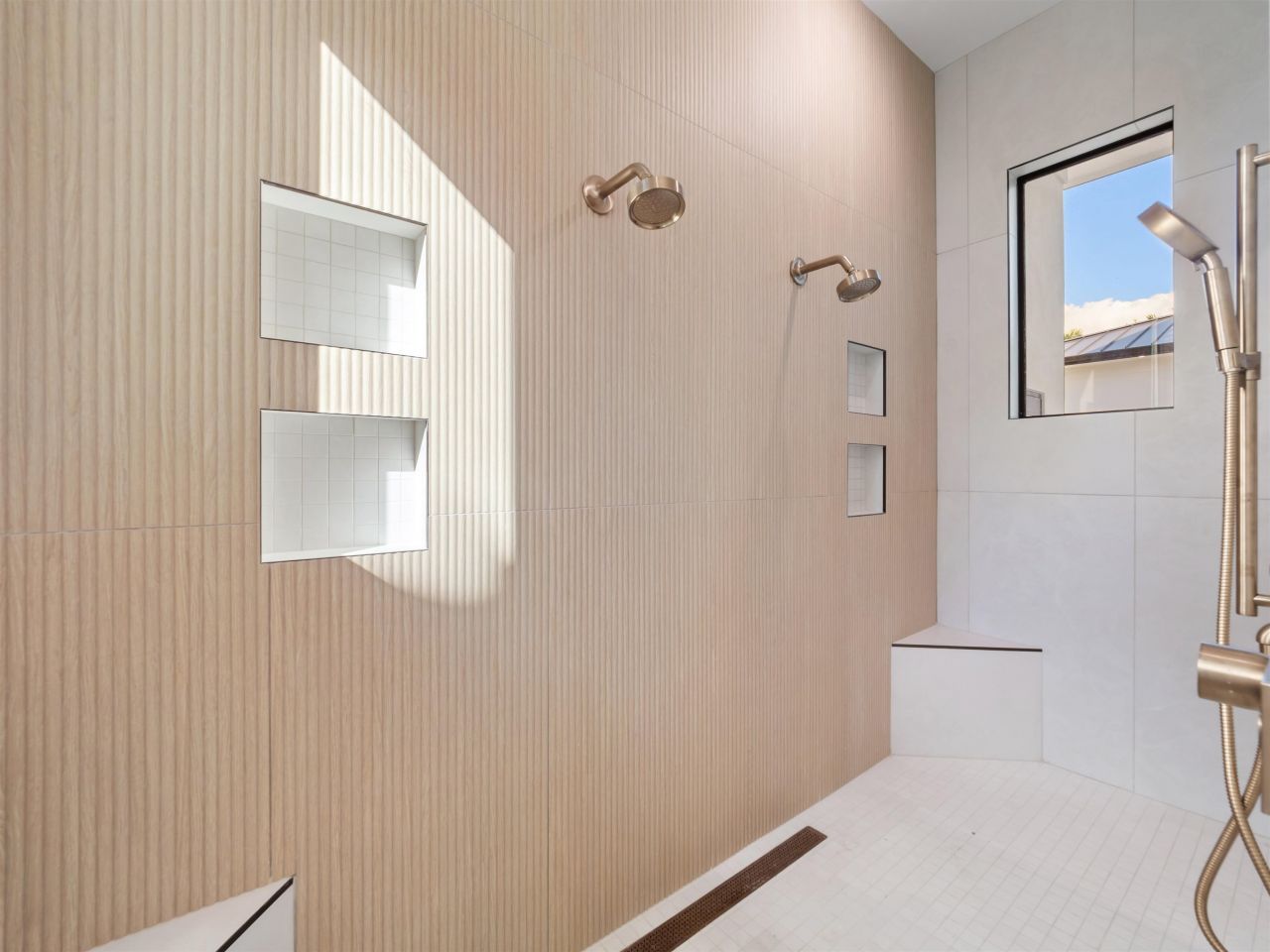 846 Cypress Lake Cir, Fort Myers, FL 33919 Photo