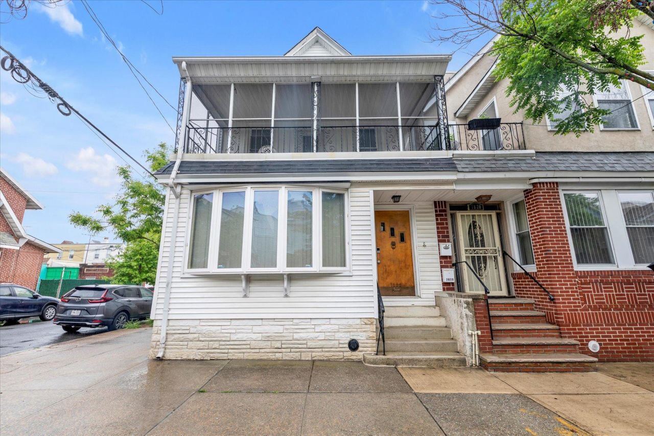 78-22 83 Street, Glendale, NY 11385 Main Photo